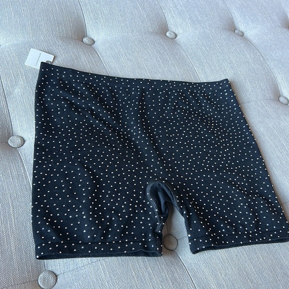 NWT Anthropologie Black Diamond Studded Mini Shorts Size S/M - Picture 2 of 8